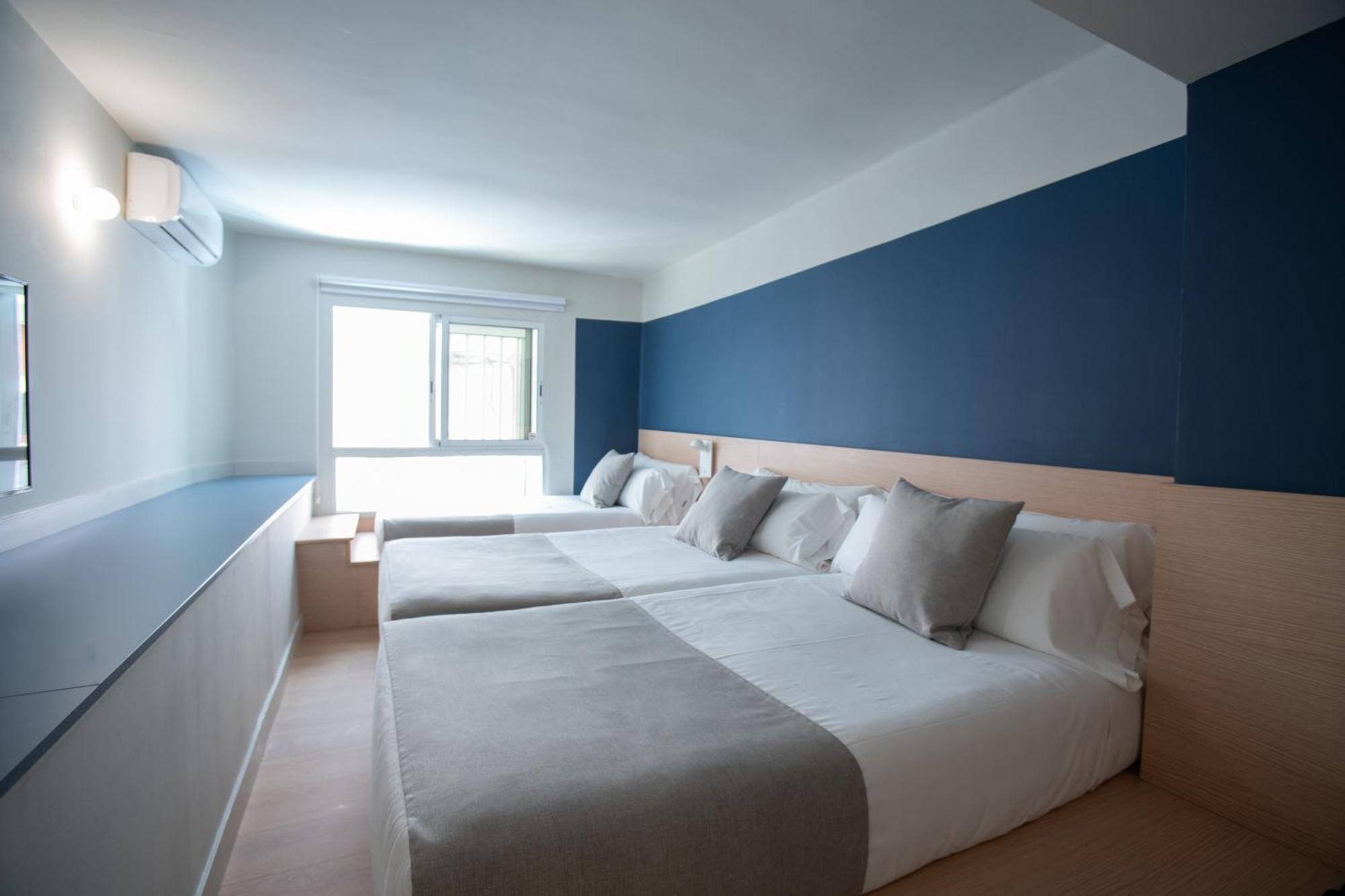 Triple Room (2 Adults + 1 Child),1658085646:JPEG